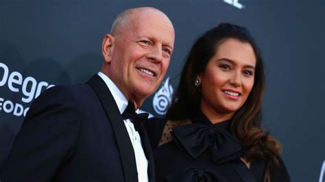 Esposa De Bruce Willis Desmiente Infelicidad En Su Matrimonio