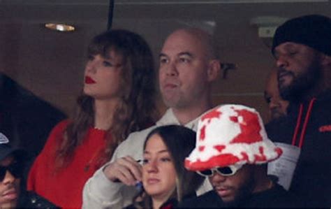 Taylor Swift Appears To Tell CBS Cameras To 'Go Away' During AFC ...