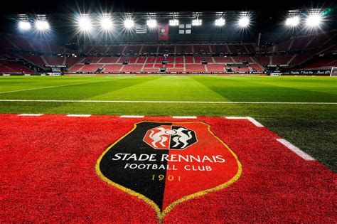 Om Stade Rennais Quel Est Le Salaire De Reda Belahyane L Hellas