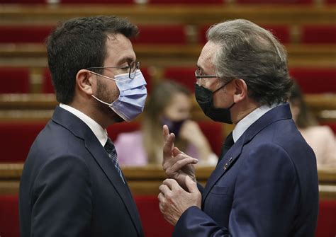 Guerra En El Govern Erc Prioriza A Los Comunes Para Aprobar Los