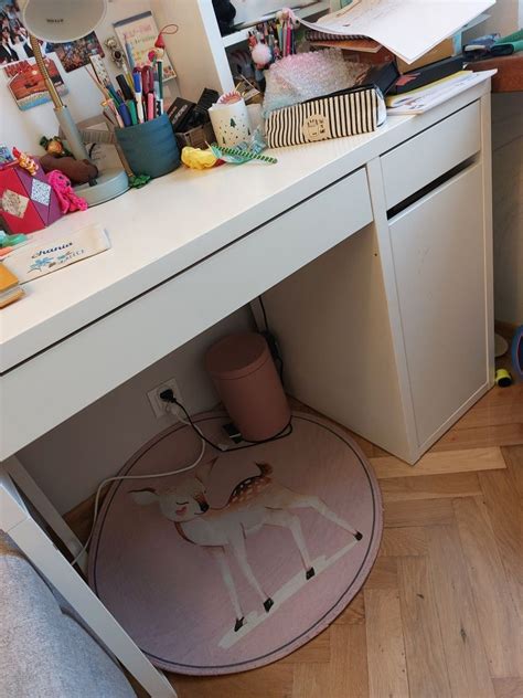 Biurko Ikea Biale Z Szufladami Pozna Winiary Olx Pl