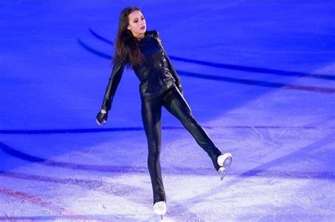 Alina Zagitova Survivor Patinaje Sobre Hielo Patinaje Hielo