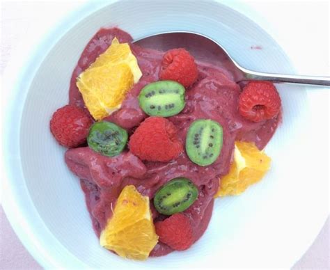 Helado de frutos rojos fiesta de 400 Kcal Receta fácil en la app Avena