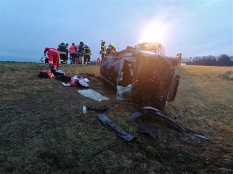 Schwerer Verkehrsunfall B Feuerwehr Objektiv