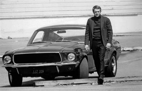 Americanmusclepower Steve Mcqueen And His Iconic 68 Mustang Steve Mcqueen Bullitt Steve