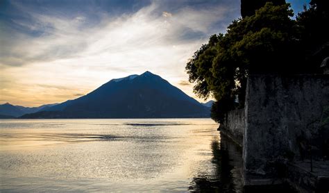 Lake Como, Italy Sunrise Sunset Times