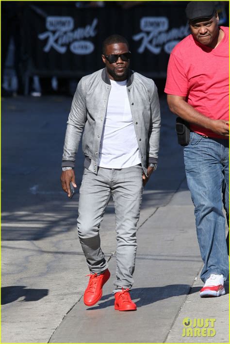 Kevin Hart Goes Shirtless Bares Buff Body On Miami Jog Photo 3682108