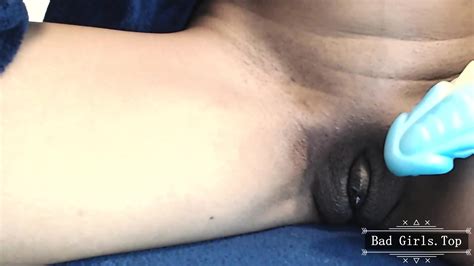 Ebony Big Ass Babe Close Up Pussy Playing With Toys