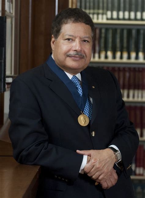 Pioneering Arab American Chemist Ahmed Zewail Remembered