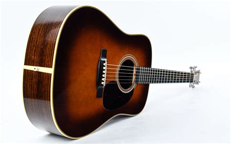 Martin Custom Shop D Authentic Stage Aging Ambertone