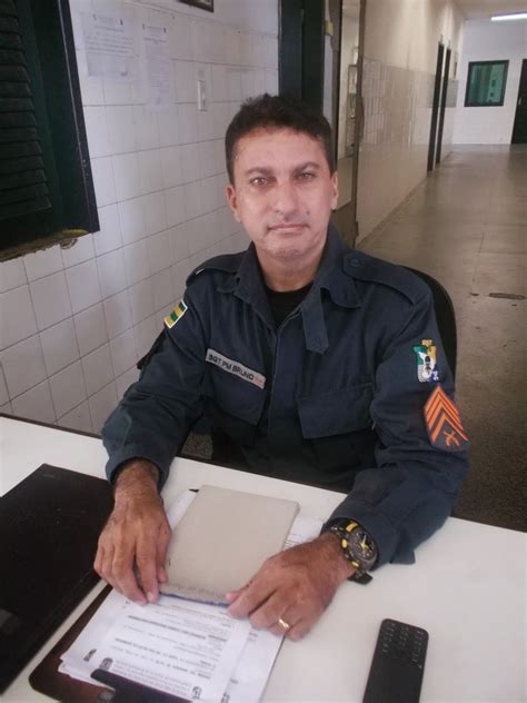 BATALHÃO DE RADIOPATRULHA PMSE MILITARES DO BPRp PRENDEM HOMEM