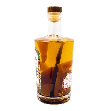 Rhum Arrangé Poire Et Vanille Bourbon Cabrakàn 70cl 32