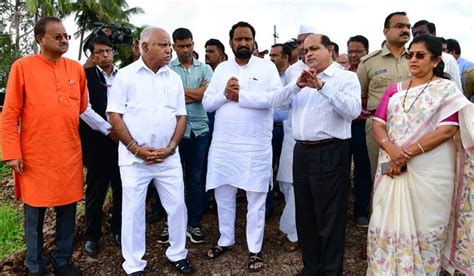 Karnataka Flood Relief Cm Yediyurappa Faces Flak Over Delay In