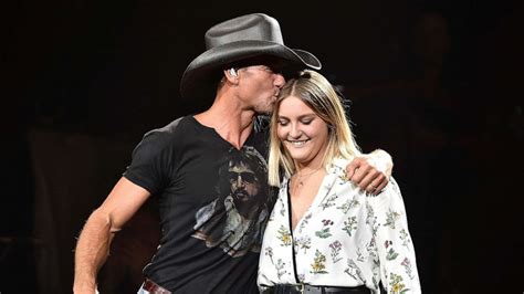 Tim McGraw posts adorable video singing Streisand hit with his daughter ...