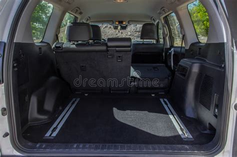 127 Huge Clean Empty Car Trunk Interior Compact Suv Rear View Suv Car