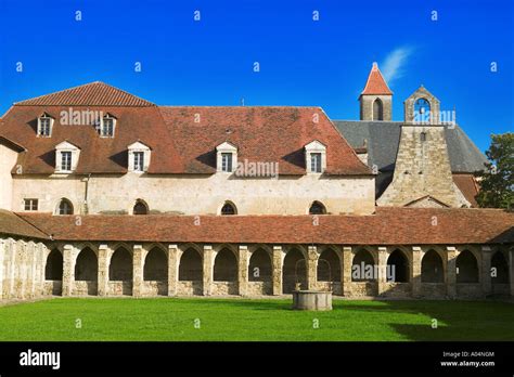 VILLEFRANCHE DE ROUERGUE - AVEYRON - FRANCE Stock Photo - Alamy