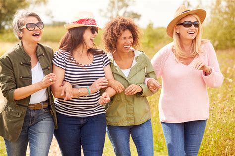 Las Amistades Llenan De Color La Vida Ladrona De Frases