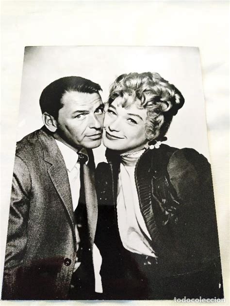 shirley maclaine y frank sinatra en 'can can' ( - Buy Photos and ...