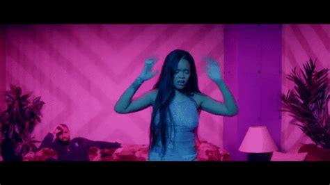 Rihanna GIF - Find & Share on GIPHY