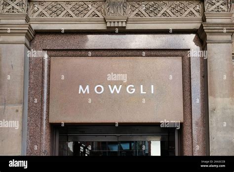 Mowgli Indian Restaurant Sign Hi Res Stock Photography And Images Alamy