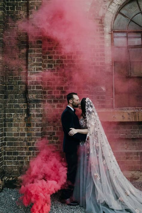 12 Weddings that Nailed Pinterest’s trend of 2019... Smoke Bombs ...