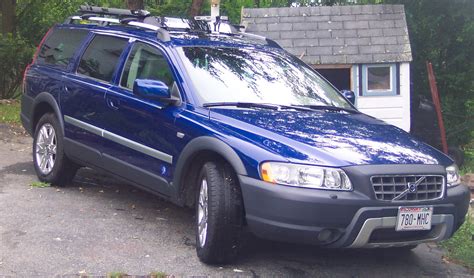 2006 Volvo XC70 - Information and photos - MOMENTcar