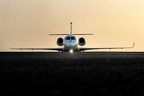 Dassault Falcon - Home