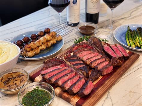 Homemade “steakhouse” dinner : r/FoodPorn