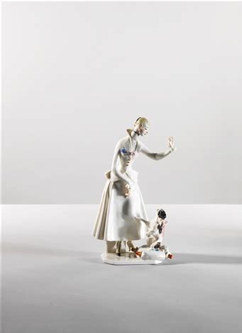 Groupe En Porcelaine Representant Une Femme Et Son Chien Nymphenburg