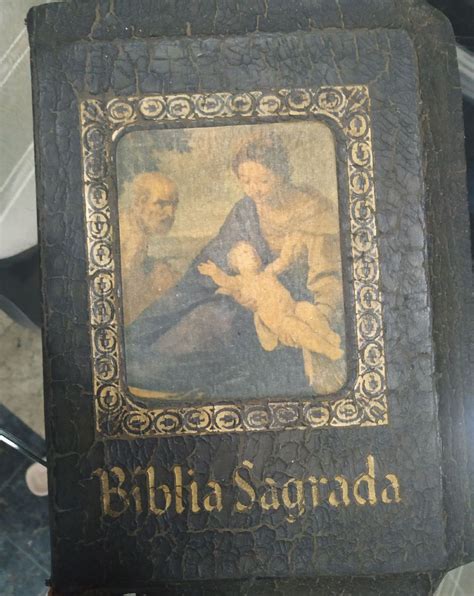 Bíblia Sagrada Edicao 1975 Móvel de Antiquário Barsa Usado 57364219