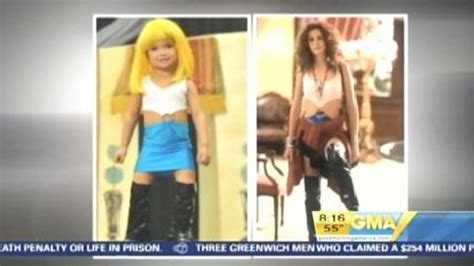 Mom Who Dressed Daughter In Pretty Woman Hooker Ensemble Says It Was