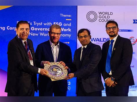 HDFC Life Wins the Golden Peacock Award for Excellence in Corporate ...