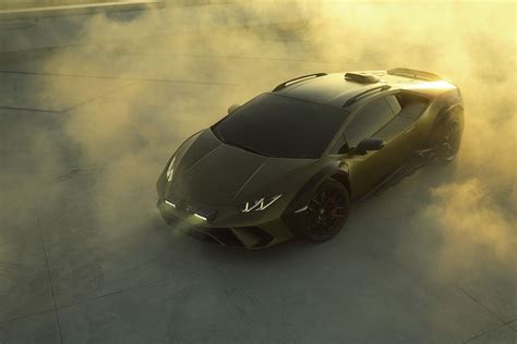 First Look Lamborghini Hurac N Sterrato Pedfire