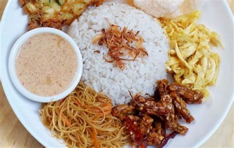 Masak Untuk Suami Tersayang Coba Resep Nasi Uduk Rice Cooker Aja