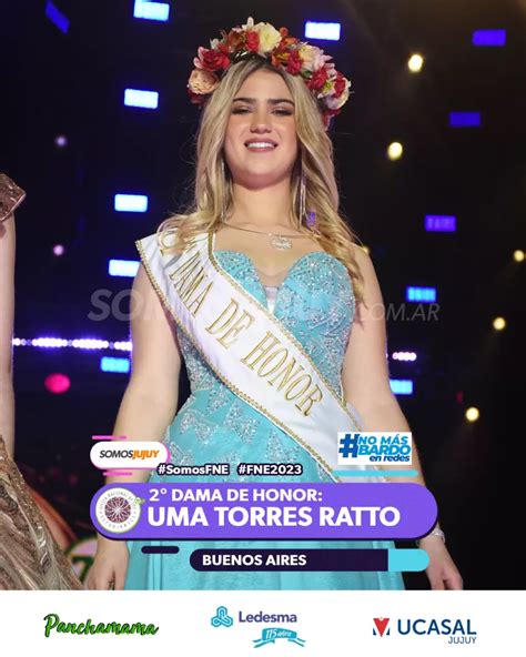 La Reina Nacional Desfilo En Una Carroza Todo Esto Es Gracias Al