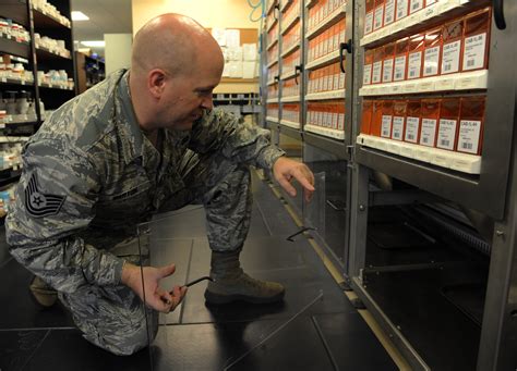 MacDill PharmaCARE - busiest Air Force pharmacy > MacDill Air Force