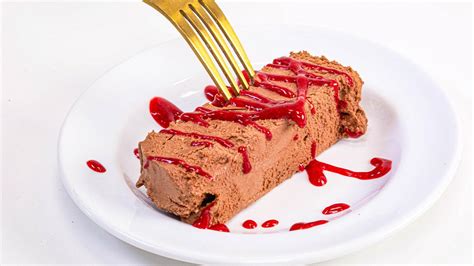 Chocolate Semifreddo Recipe with Raspberry Sauce | Recipe - Rachael Ray Show