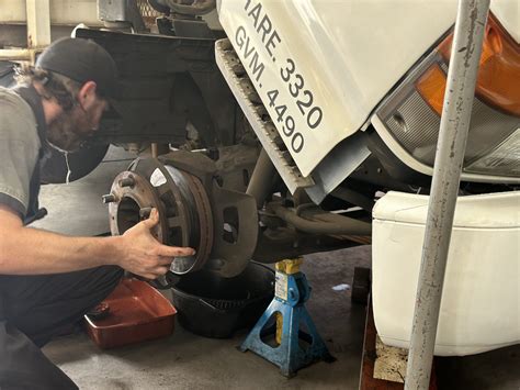 Fleet Service Efficiency | MGA Motor Repairs Bankstown