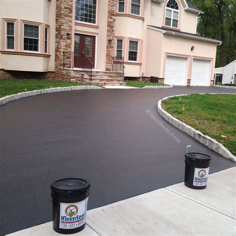 How Long After Sealing Driveway Can I Drive On It - EMSEKFLOL.COM