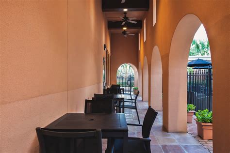 Laredo Hotel Images | Hotel Photo Tour | Residence Inn Laredo Del Mar