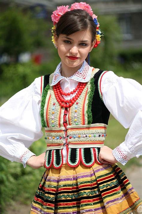 Zespół Pieśni i Tańca ŁANY The Folk Song and Dance Ensemble LANY