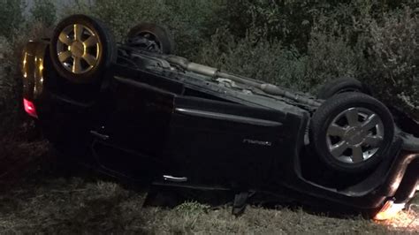 Police Search For Driver After Rollover Accident On Finesilver Curve Woai