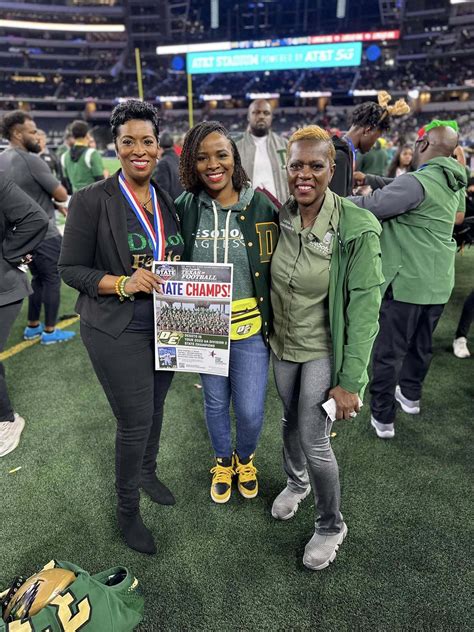 DeSoto Eagles; Coach Mathis Soar into History - Focus Daily News