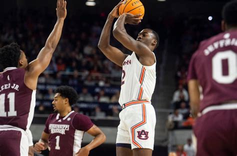 What makes Auburn basketball's Neville Arena so dang tough? Just ask the Tigers