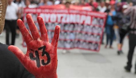 M Xico Nueve A Os De Ayotzinapa Qu Pas Esa Noche Con Los