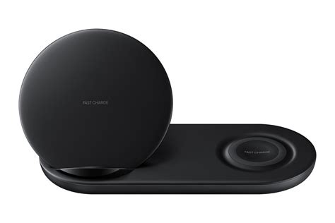 Charge Your Phone And Watch With Samsung's Wireless Charger Duo | Digital Trends