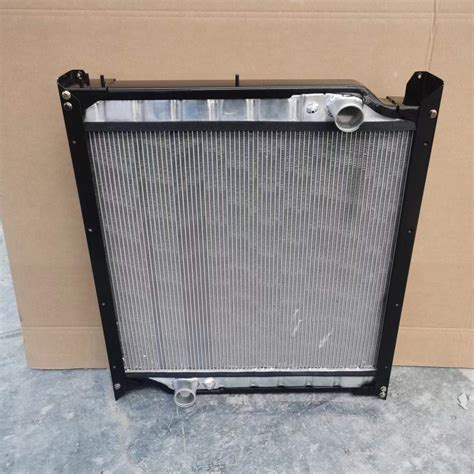 SINOTRUK HOWO Engine Cooling RADIATOR WG9725530120 1 Aluminum RADIATOR