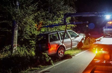 Auf der Bundesstraße 464 kam es am Montagabend aufgrund eines