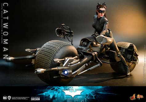 First Look Hot Toys The Joker Artisan Sixth Scale Figure