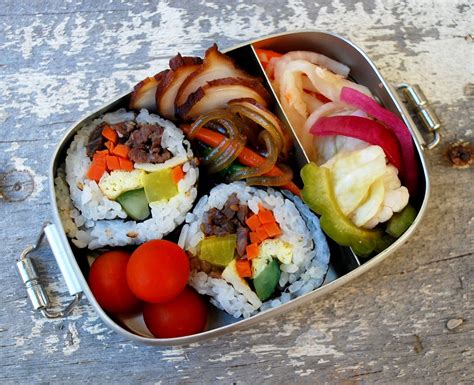 Kimbap Bento First Bento In Hawaii From Local Eats That W Flickr